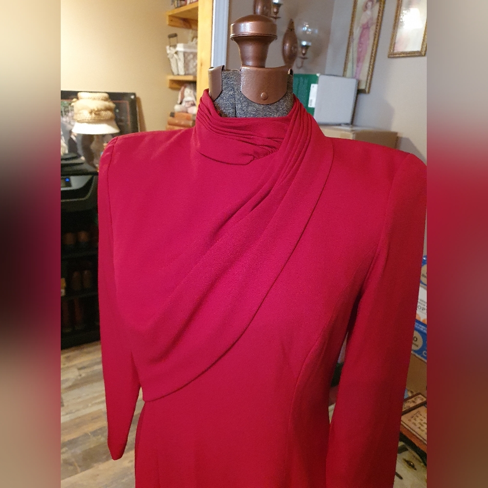Vintage retro style dress perfect for the holidays - Picture 3 of 10
